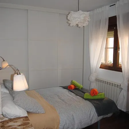 דירה Apartamento Musgoso 2 *
